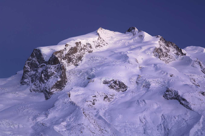 Monte Rosa Gebirge mit dem höchsten Berg der Schweiz der Dufourspitze. Zermatt, Wallis, Schweiz